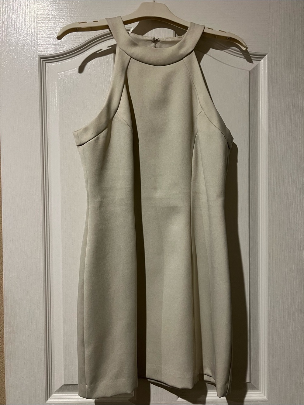 Guess Sleeveless High-Neck Women’s Dress in Cream